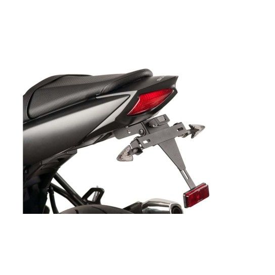 PUIG SV650 2016 SUPORTE DE MATRICULA PRETO PUIG SV650 2016 SUPORTE DE MATRICULA PRETO