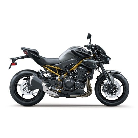 KAWASAKI Z 900 26 KAWASAKI Z 900 26